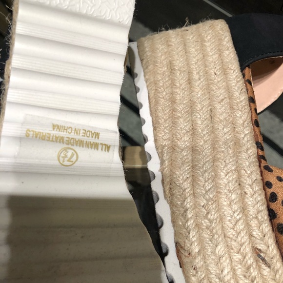 Black and Leopard Espidrilles sandals Sz. 7.5 - Picture 4 of 4